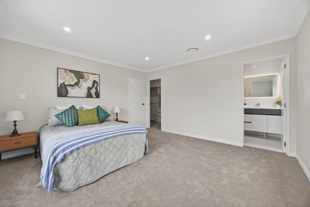 5 Ensuites | Legal Second Kitche, 294m2 7 beds 6.5 baths house with double garage, just minutes from Ormiston Town Centre, 2 Ballyalton Crescent, Flat Bush, Auckland