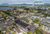 Overseas Buyers Welcome, Double Westlake schools zone, Brandnew freehold 3 beds 2.5 baths home with car park and a ground-floor commercial space, close to schools, shops, beach, park, motorway access, zoned for Takapuna Primary School, Westlake Girls High School, Westlake Boys High School and Takapuna Grammar School, 1/54 Taharoto Road, Takapuna, Auckland