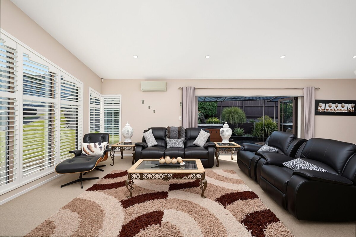 Home and in come, 277m2 5 beds + a large study room 3 baths house with double garage and carport on 600m2 section, including a 2-beds granny, Zoned for popular Western Heights School and just moments away from Opanuku Stream Cycle and Walkway, local parks, Palomino shops and Sturges Road train station, 77 San Marino Drive West, Henderson,, Auckland