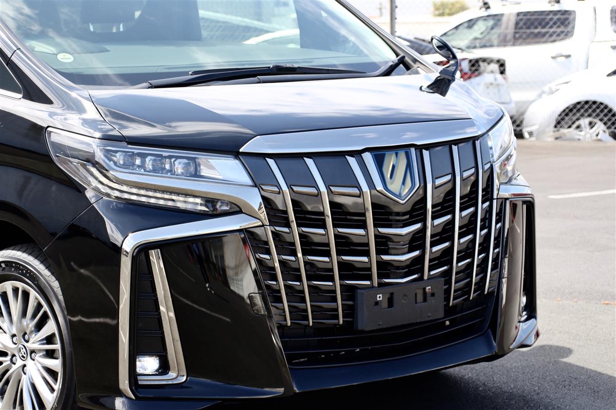 2021 Toyota Alphard Hybrid 4WD Type S 7 Seats VIP Mover Van Automatic, Black, Petrol, 2,493 cc, 62,000 km