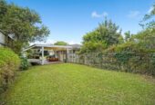 3 beds house with garage on 791m2 section, with RC for 5 lots subdivision, close to schools, parks, Pak’nSave Lincoln Road and the retail hub at Lincoln North Centre. motoway access, 1 Cedar Heights Avenue, Massey, Auckland