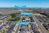 Super Realistic Vendor, Two kitchens, 6 beds + study 5.5 baths house with double garage and 2-beds granny, zoned for Te Nikau Primary School, Ormiston Junior College, Ormiston Senior College, close to schools, shops, 10 Peihinga Road, Flat Bush, Auckland