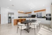Super Realistic Vendor, Two kitchens, 6 beds + study 5.5 baths house with double garage and 2-beds granny, zoned for Te Nikau Primary School, Ormiston Junior College, Ormiston Senior College, close to schools, shops, 10 Peihinga Road, Flat Bush, Auckland