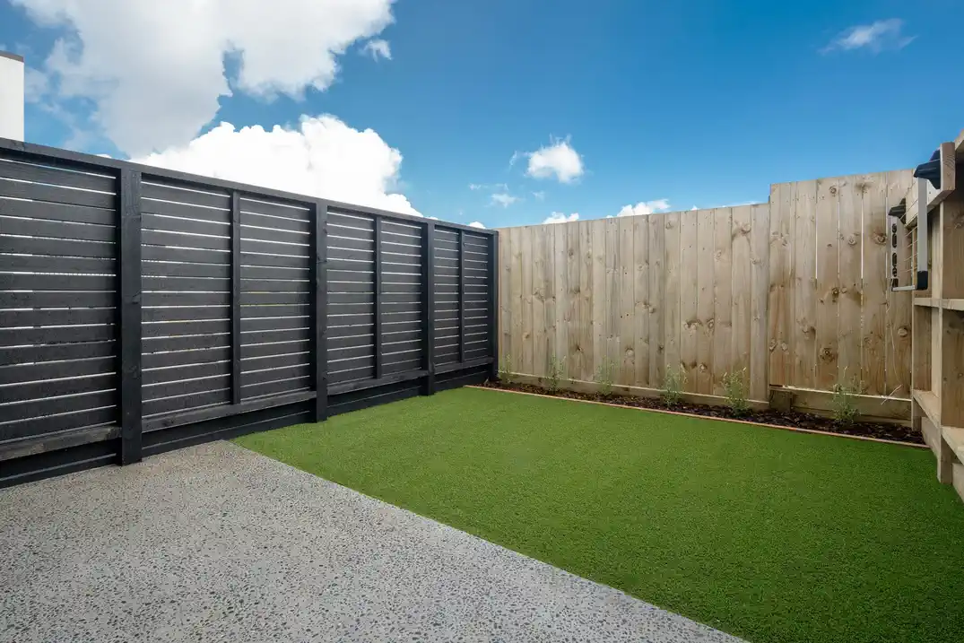 Brandnew 2 beds 1 bath home with car port, Just a short distance to Browns Bay Beach and Albany Mall, close to schools, motorway access, 40 Kanapa Road, Northcross, Auckland