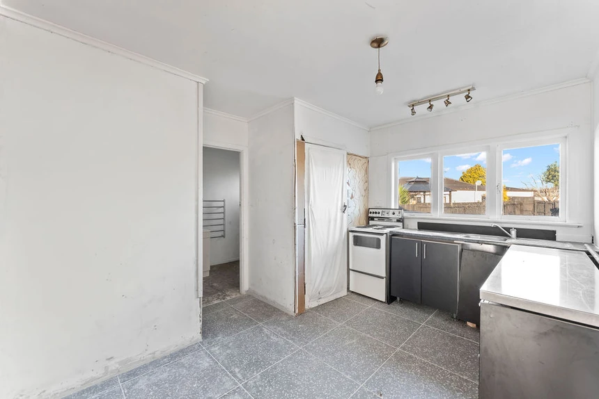 Do-up, 2 beds 1 bath home with a standalone sleepout, this 2-bedroom home is currently uninhabitable, giving you the rare chance to start fresh and create exactly what you want, 16A Elizabeth Street Papakura, Auckland
