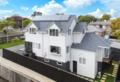 4 beds + office 2 baths house with car park on 468m2 section, walking distance to Blockhouse Bay Beach, just a short walk to Blockhouse Bay Village, zoned for Blockhouse Bay Primary School, Blockhouse Bay Intermediate, and Lynfield College within walking distance, 7 Mitchell Street, Blockhouse Bay, Auckland