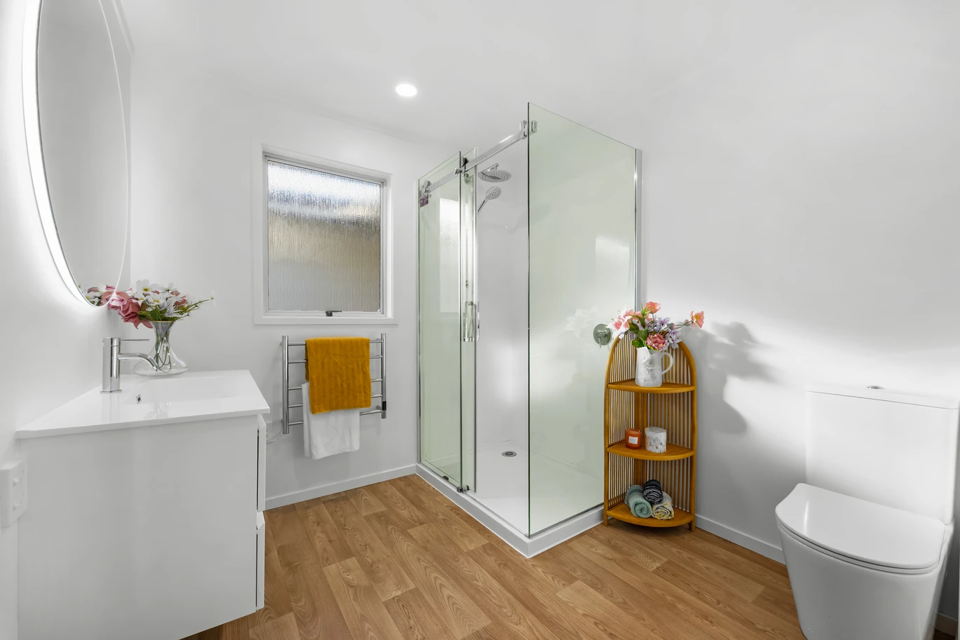 160m2 2 beds 2 baths house with garage on 724m2 section, A separate garage adds practicality and flexibility, offering secure parking, workshop space, or additional storage. With plenty of off-street parking available. 9 Osmond Court, Sunnyvale, Auckland