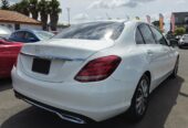 2016 Mercedes-Benz C 200 **Cruise Control**Heating Seats**Half Leather & Electric Seats**Reversing Camera**Machine Face Factory Mags** Sedan Automatic, 5 seats, Petrol, 1,991 cc, 105,572 km