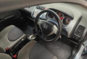2006 Honda Fit /Hatchback Automatic, 5 seats, 4 owners, Petrol, 1,330 cc, 115,700 km