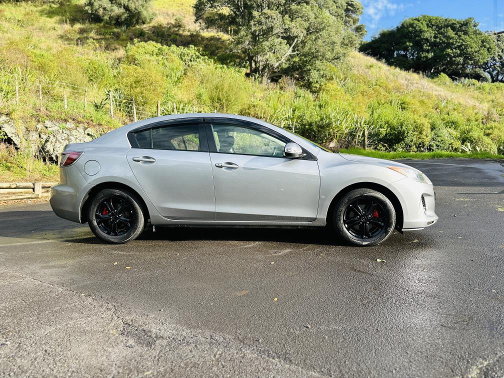 2012 Mazda Axela 20S SPORTS !! SKYACTIVE ENGINE !! Sedan Tiptronic, Silver, 5 seats, New Import, Petrol, 2,000 cc, 75,399 km