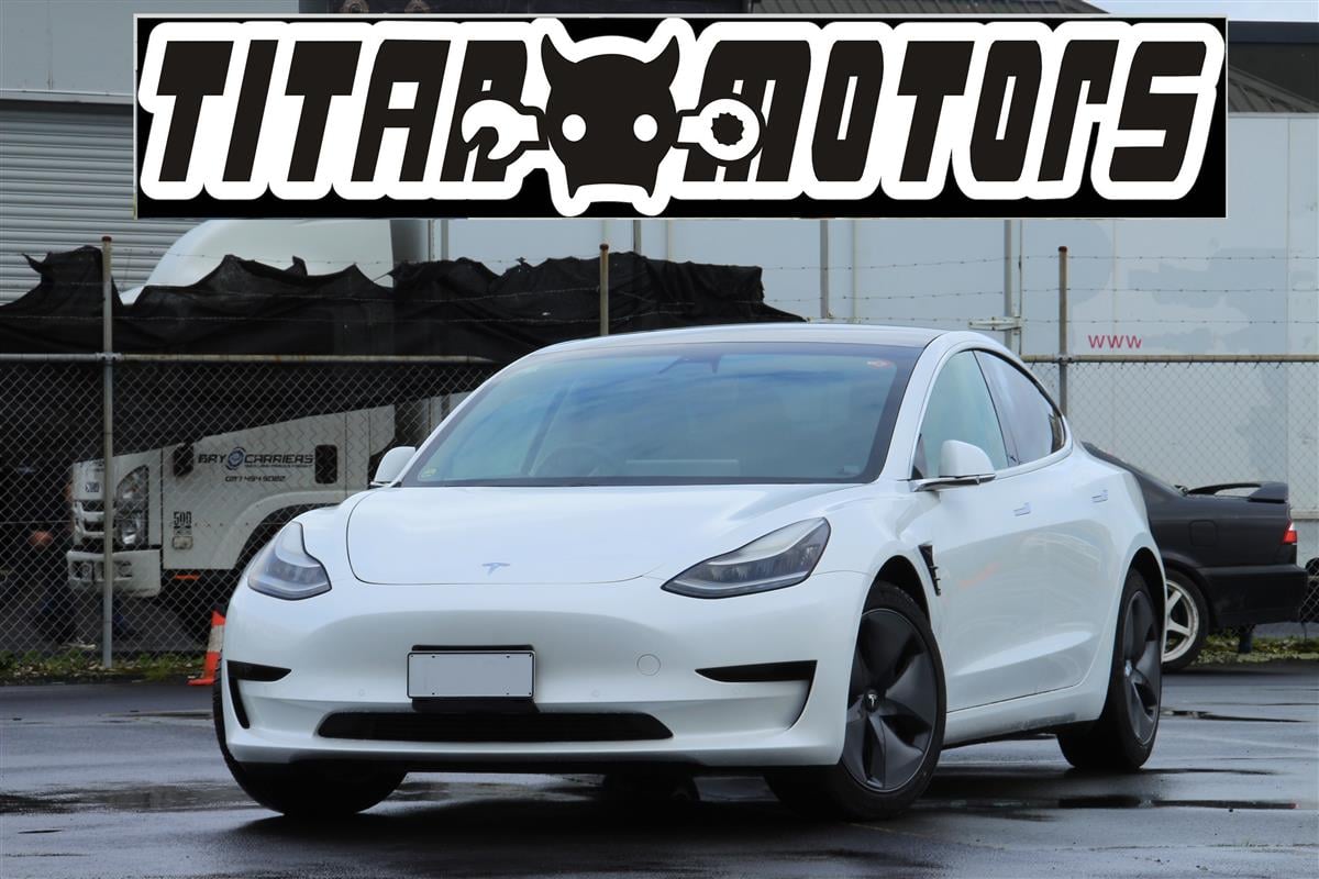 2019 Tesla Model 3 Long Range 4WD Sedan Automatic, Electric, 5 seats, 25,000 km