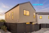 Brandnew standalone 3 beds 1.5 baths home with car park, just minutes from key amenities including Westgate Shopping Centre, motorway access, with Massey Primary and Massey High School within easy walking distance, along with zoning for St Paul’s School, 3/11 Glenfinn Place, Massey, Auckland