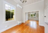 Double Grammar school zone, 3 beds 2 baths house with carport on 675m2 section, close to parks, reserve, schools, Newmarket shopping centre, zoned for Victoria Avenue School, Remuera Intermediate, Auckland Grammar, and Epsom Girls Grammar, 141 Bassett Road, Remuera, Auckland