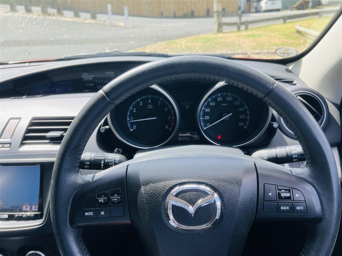 2013 Mazda Axela SALE SALE Hatchback Automatic, WINE RED, 5 seats, petrol, 1,500 cc, 36,399 km