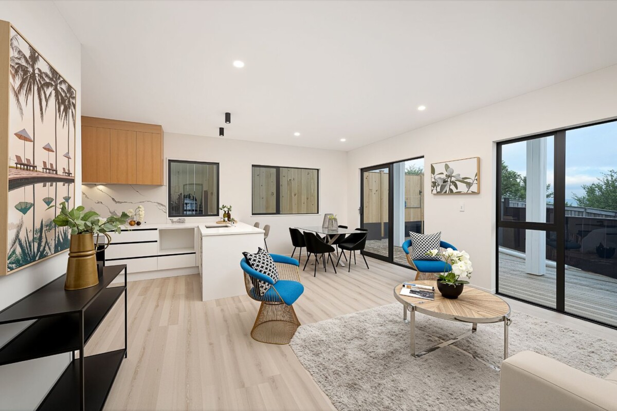Brandnew standalone 3 beds 1.5 baths home with car park, just minutes from key amenities including Westgate Shopping Centre, motorway access, with Massey Primary and Massey High School within easy walking distance, along with zoning for St Paul’s School, 3/11 Glenfinn Place, Massey, Auckland
