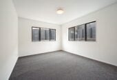 Sea views, 308 m2 Home and income on 539m2 section, upstairs 3 beds (3 ensuites) 3.5 baths kitchen and lounge, downstairs 3 beds ( 1 ensuite) 2 baths granny, double garage, Zoned for sought-after Hobsonville School and Hobsonville Point Secondary School, and just moments from local parks, shops, cafes, restaurants, ECE centres, and supermarkets, easy motorway access, 20 Bannings Way, Hobsonville, Auckland