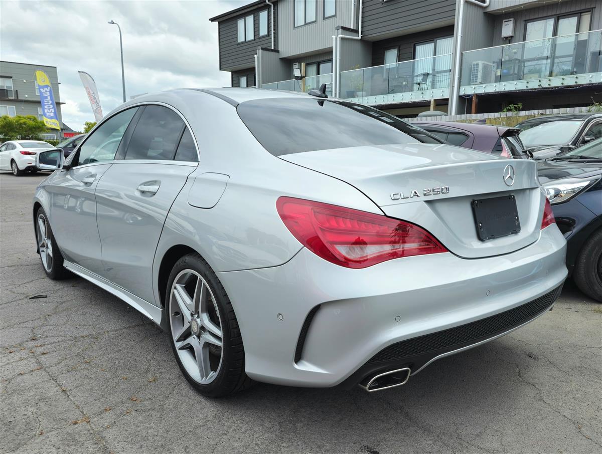 2014 Mercedes-Benz CLA 250 **Cruise Control**Half Leather Seats**Memory & Electric Seats**Factory Mags**Reversing Camera** Sedan Automatic, 5 seats, Silver, Petrol, 1,991 cc, 71,598 km