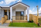 Brandnew 2 beds + study room 1 bath Duplex home with 2 car parks on 175m2 section, close to local amenities, schools, easy motorway access, 16 Ihi Place, Karaka, Auckland