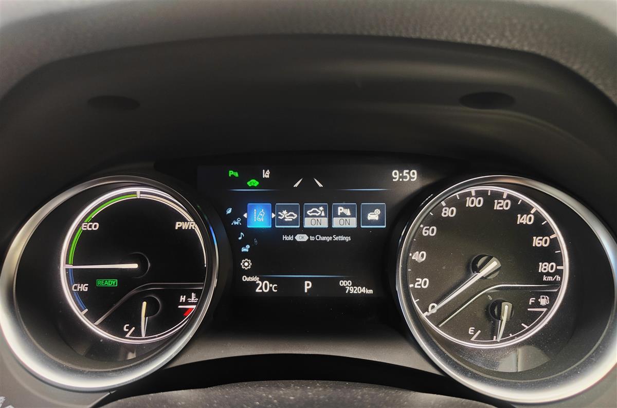 2020 Toyota Camry X HYBRID/GRADE 4/Sedan Automatic, Silver, 5 seats, New Import, 2,500 cc, 79,174 km