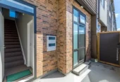 Double Grammar school zone, 2 beds + big office 2.5 baths 2 car parks mixed-use townhouse, 1 Title, 2 Addresses, Separate-Access 40m2 office with toilet downstairs, Just a short walk to universities, hospitals, and the Auckland CBD, 0.9km to Auckland Girls’ Grammar School, 1km to Auckland Grammar, 5/1 Glenside Crescent, Grafton, Auckland