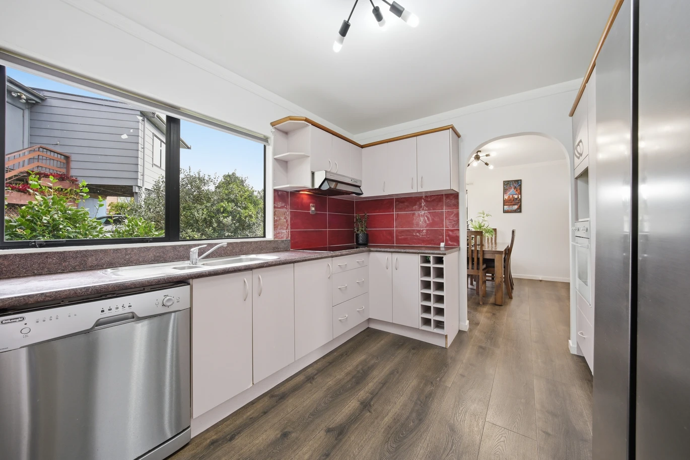 Once in 26 years, vendor relocating, 3 beds 2 baths house with double garage, Walk to Sylvia Park Mall & train station, Zoned for Bailey Road School, Baradene College & One Tree Hill College, 128 Aranui Road, Mount Wellington, Auckland