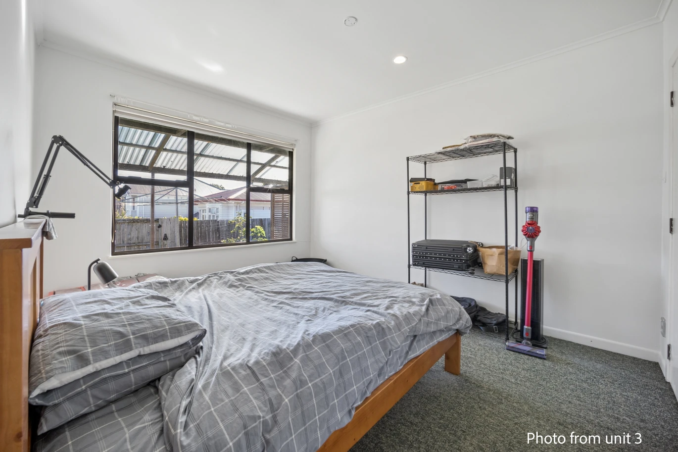 5 x 1-bed units ( each unit 1 bed 1 bath 1 car park) on 835m2 section, offers an estimated rental return of $2,250 per week, minutes from Kingsland and Grey Lynn villages, easy motorway access, schools nearby, including Western Springs College, Mt Albert Grammar School, Auckland Girls’ Grammar School, and Kowhai Intermediate. 1-5/1 Derwent Street, Western Springs, Auckland