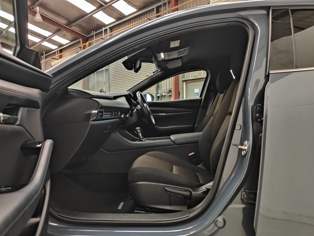 2019 Mazda 3 20S TOURING/4 NEW TYRES/360 CAMERA/CARPLAY/PADDLE SHIFT/GRADE 4 Hatchback Automatic, Grey Metallic, 5 seats, Petrol, New Import, 2,000 cc, 70,128 km