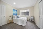 6 beds 3 baths house with double garage on 394m2 section, close to shops, supermarkets, schools, quick motorway access, zoned for Marshall Laing School, Blockhouse Bay Intermediate, and Lynfield College, 377 Richardson Road, Mount Roskill, Auckland