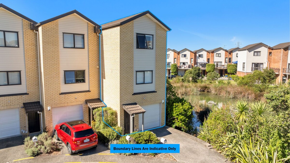 Owners have bought – Must sell, 132m2 2 beds 1 bath home with garage for 2 cars, Enjoy peaceful outlooks with lovely views across the pond, close to local amenities, schools, and transport links, 80/172 McLeod Road, Te Atatu South, Auckland