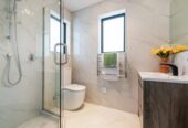 145m2 Brandnew 3 beds 2.5 baths home with garage and carpark, Supermarkets: Woolworths Manurewa & Clendon Park Pak N Save minutes away, Zoned for Roscommon School, Waimahia Intermediate, and Manurewa/James Cook High Schools. Lot 4/42 Kopara Drive, Manurewa, Auckland