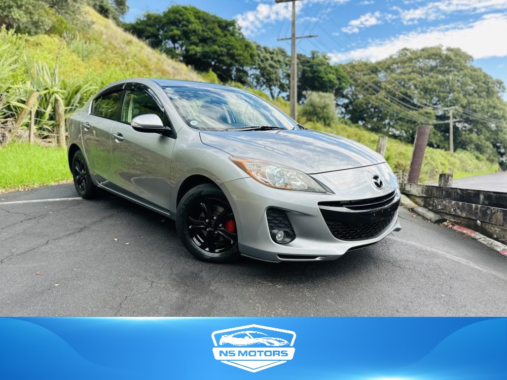 2012 Mazda Axela 20S SPORTS !! SKYACTIVE ENGINE !! Sedan Tiptronic, Silver, 5 seats, New Import, Petrol, 2,000 cc, 75,399 km