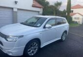 2014 Mitsubishi Outlander PHEV Station Wagon Automatic, White, 5 seats, Plug-in hybrid, 1 Owner, 1,998 cc, 156,769 km