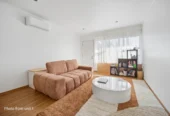 5 x 1-bed units ( each unit 1 bed 1 bath 1 car park) on 835m2 section, offers an estimated rental return of $2,250 per week, minutes from Kingsland and Grey Lynn villages, easy motorway access, schools nearby, including Western Springs College, Mt Albert Grammar School, Auckland Girls’ Grammar School, and Kowhai Intermediate. 1-5/1 Derwent Street, Western Springs, Auckland
