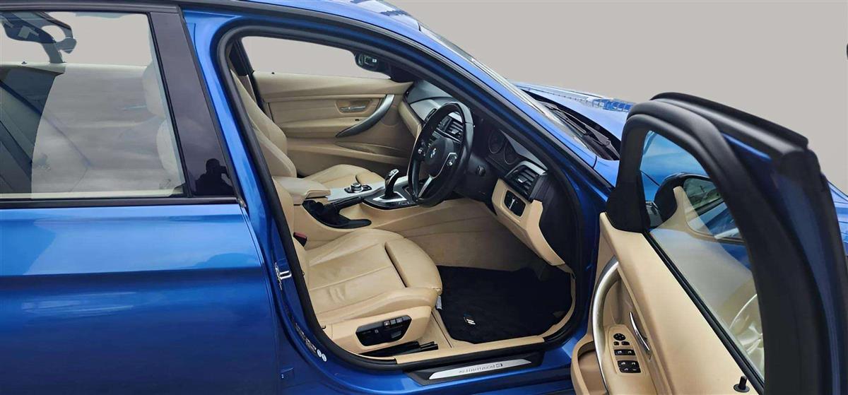 2013 BMW 3 ACTIVE HYBRID 3 Sedan Automatic, 5 seats, Petrol, 2 owners, 2,979 cc, 116,160 km