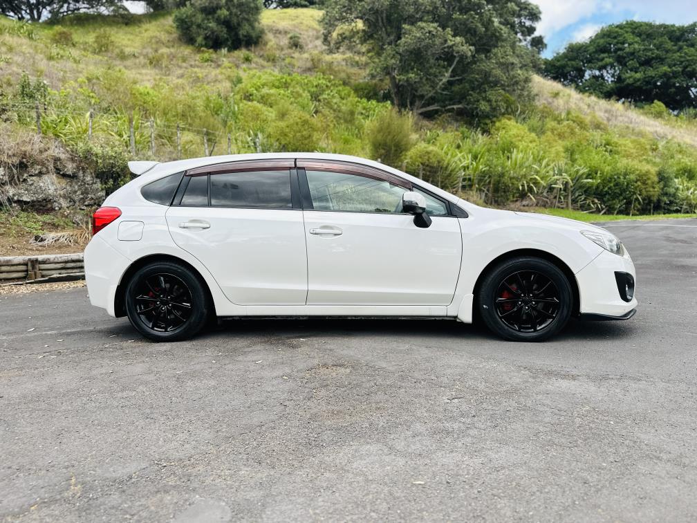 2012 Subaru Impreza 2.0I EYESIGHT !! BODY KIT !! Hatchback Tiptronic, 5 seats, New Import, Petrol, 2,000 cc, 74,969 km