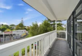 Once in 26 years, vendor relocating, 3 beds 2 baths house with double garage, Walk to Sylvia Park Mall & train station, Zoned for Bailey Road School, Baradene College & One Tree Hill College, 128 Aranui Road, Mount Wellington, Auckland