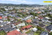 6 beds 3 baths house with double garage on 394m2 section, close to shops, supermarkets, schools, quick motorway access, zoned for Marshall Laing School, Blockhouse Bay Intermediate, and Lynfield College, 377 Richardson Road, Mount Roskill, Auckland