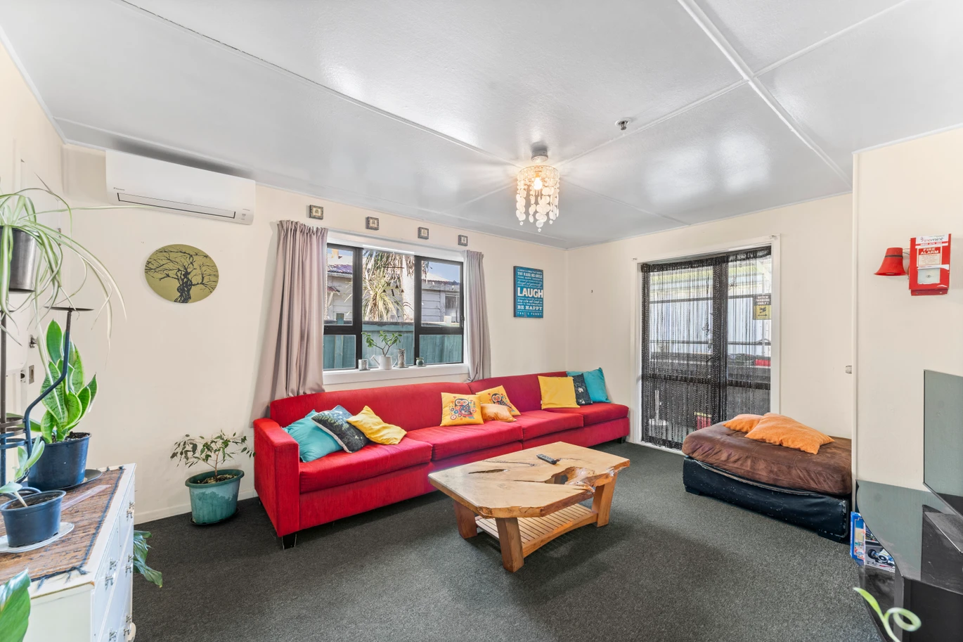 2 TITLES. 2,705m² section and offered as one package, 21 Smiths Ave: 5 beds 2 baths house and 1705m2 section, 23 Smiths Ave: 4 beds 2 baths house and 1000m2 section, close to schools, Papakura town centre, motorway access, 21 & 23 Smiths Avenue Papakura, Auckland