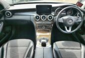2016 Mercedes-Benz C 200 **Cruise Control**Heating Seats**Half Leather & Electric Seats**Reversing Camera**Machine Face Factory Mags** Sedan Automatic, 5 seats, Petrol, 1,991 cc, 105,572 km
