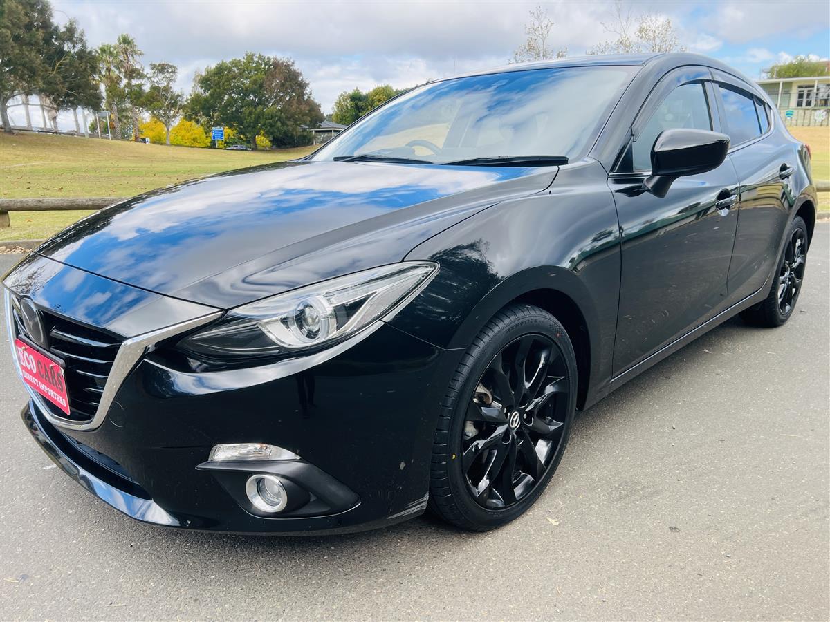 2014 Mazda Axela SALE Hatchback Automatic, Black, 5 seats, Petrol, 2,000 cc, 62,639 km,