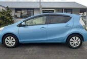 2013 Toyota Aqua Hatchback Automatic, 5 seats, Hybrid, 1,500 cc, 108,000 km