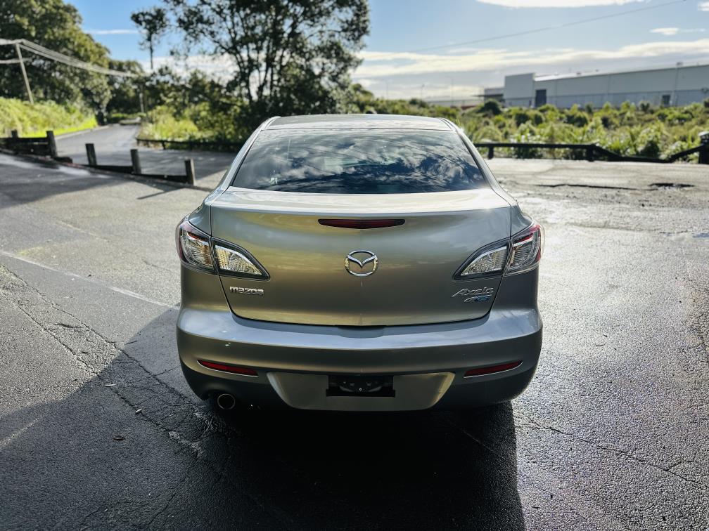 2012 Mazda Axela 20S SPORTS !! SKYACTIVE ENGINE !! Sedan Tiptronic, Silver, 5 seats, New Import, Petrol, 2,000 cc, 75,399 km