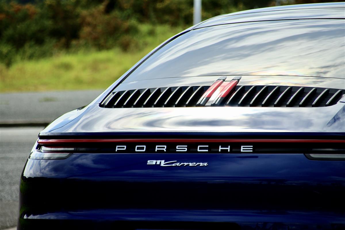 2023 Porsche 911 Sport Chrono Package Coupe Automatic, Blue, 2 door, 4 seats, Petrol, 3,000 cc, 34,000 km