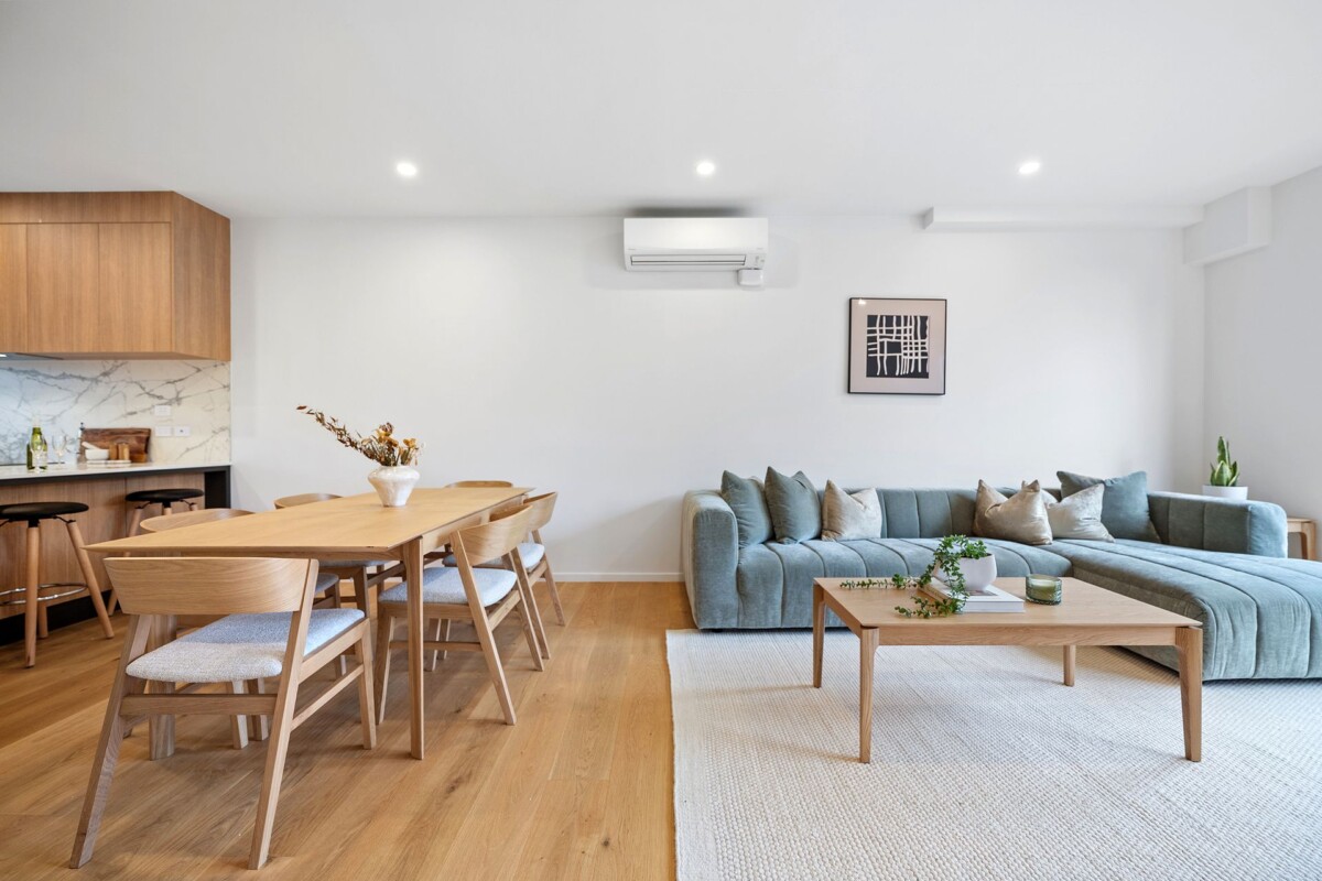 Last one to go – Unit 6, 136m2 3 beds + study 2.5 baths home with garage, zoned for Selwyn College, Baradene College, Remuera Intermediate, Meadowbank School, 10 Meadowbank Road, Meadowbank, Auckland
