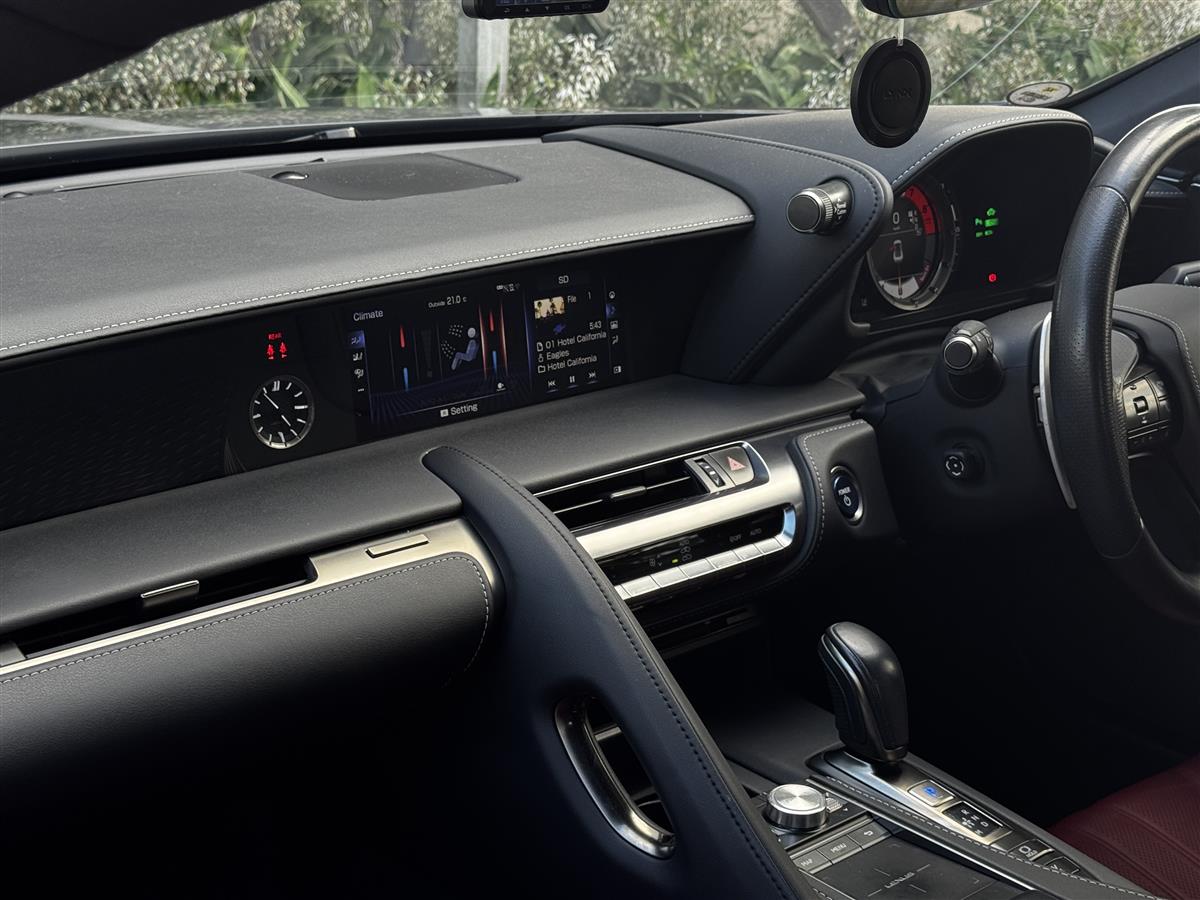 2018 Lexus LC 500h V6 Full Loaded Coupe Automatic, Blue, 4 seats, Hybrid, 3,500 cc, 32,150 km