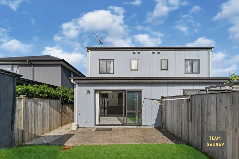 Move-in ready, 3 beds 2.5 baths home with car park, plus a secure backyard and storage shed, close to public transport, shops, and top-rated schools, 4B Ahunga Road, Karaka, Auckland