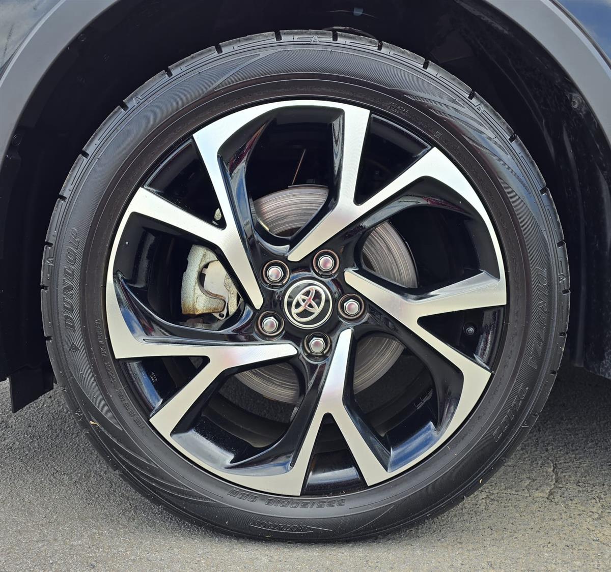 2020 Toyota C-HR **FaceLift G Model**Cruise Control**RV/SUV Automatic, Black, 5 seats, Hybrid, 1,797 cc, 98,472 km