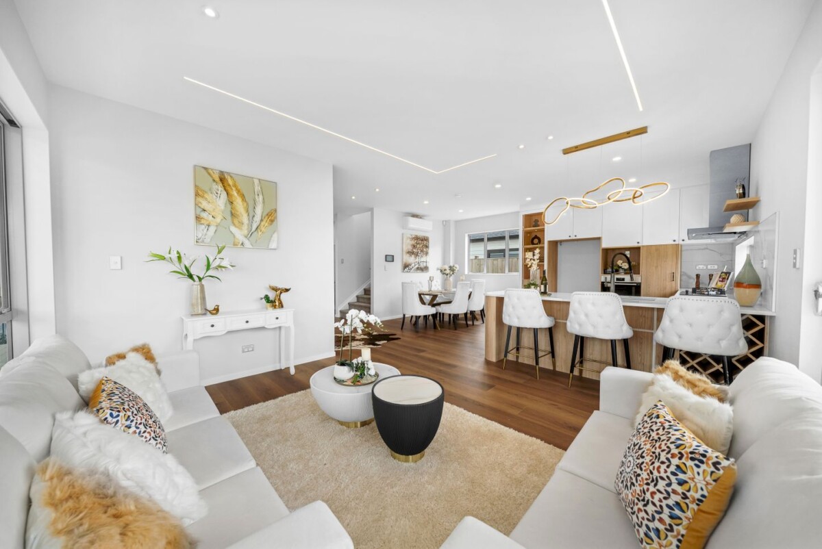 253m2 Brandnew 5 beds 4 baths house with double garage on 345m2 section, close to reserves, cafés, schools, and with easy motorway access, 50 Hari Road, Karaka, Auckland