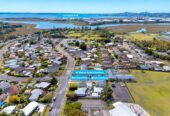 Home and income on 716m2 section, 3 beds 1 bath main home + standalone 2 beds ( 1 bed plus 3.2m x 2.6m flexi room) 1 bath minor dwelling, currently rented With a combined return of $1,135 per week, near schools, parks, shops, and transport routes, 50 Barrys Road, Glendene, Auckland
