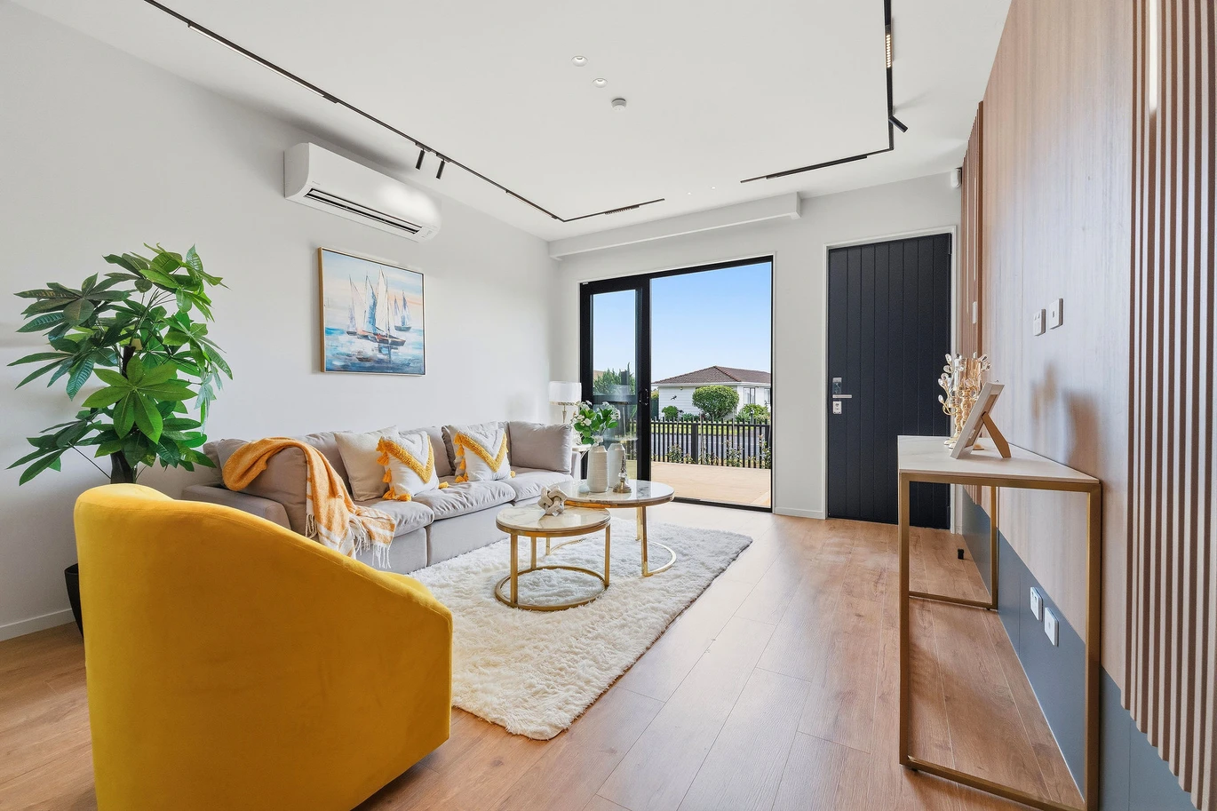 Brandnew standalone 4 beds 2.5 baths home with garage, move-in ready, close to schools, shopping centre, beaches, Lots 1-4/1 Sheralee Place, Bucklands Beach, Auckland